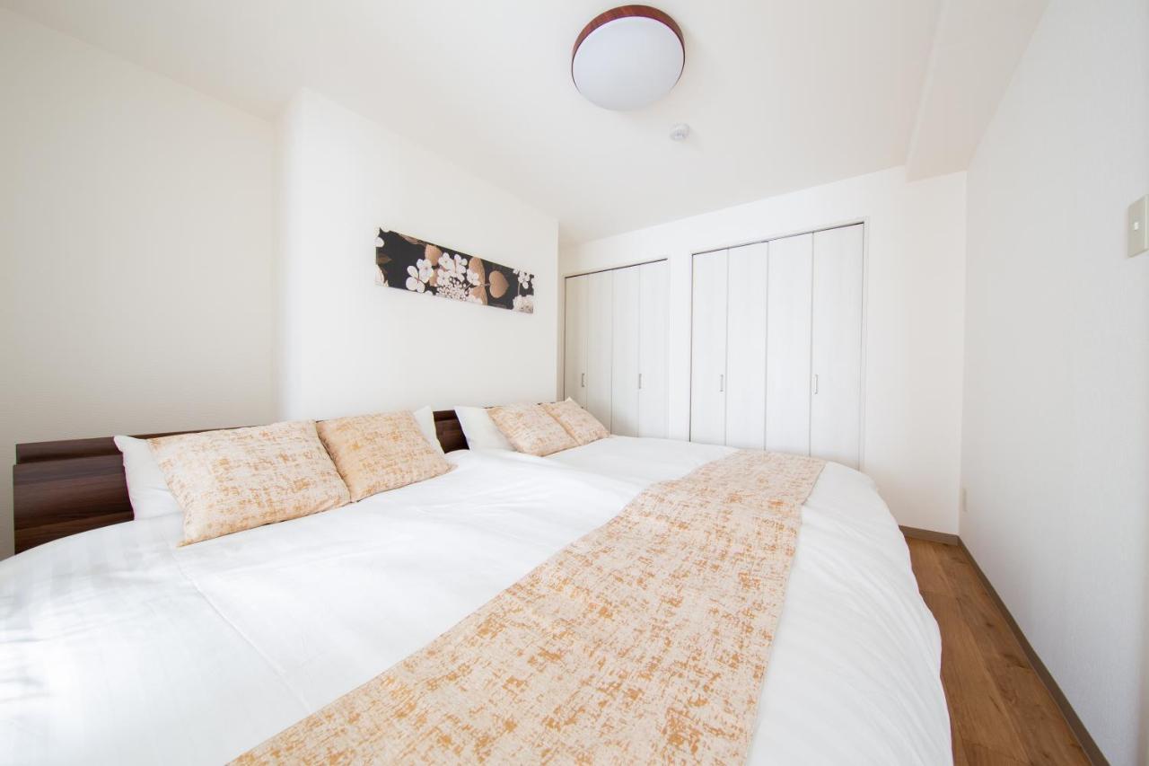 Guest House First Bless Osaka Exterior foto